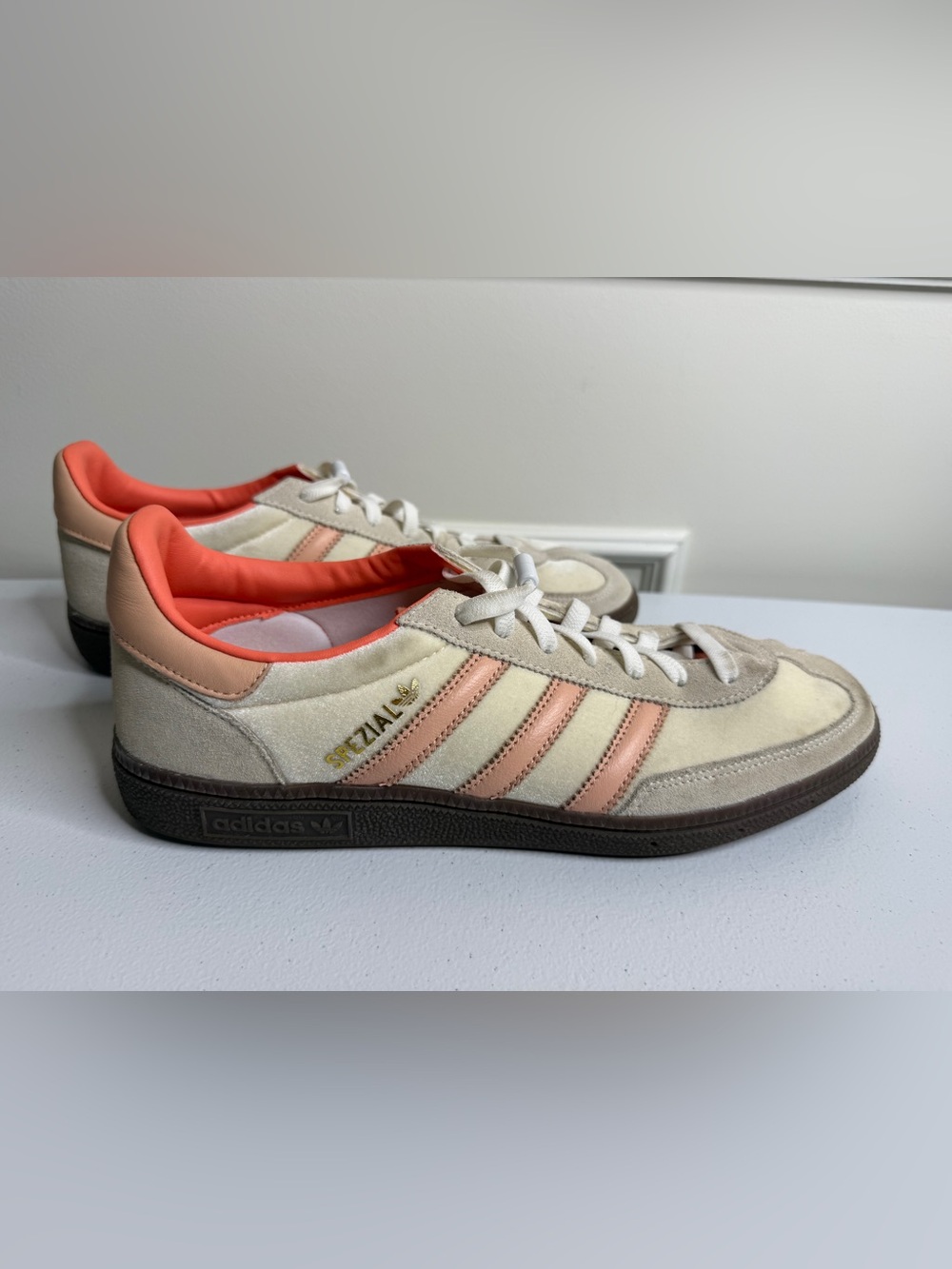 adidas Spezial Women’s Cream & Peach Suede Sneakers, size 11